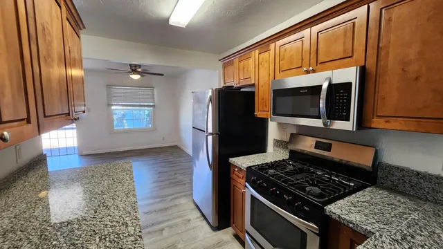 $1,250 | 728 West 1st Avenue, Unit 106, Chico, CA 95926