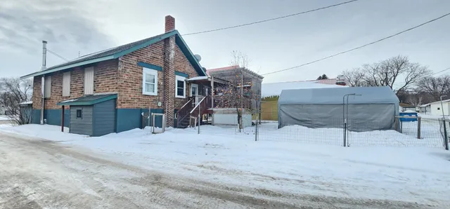 $74,900 | 105 Main Street West, Eagle Bend, MN 56446