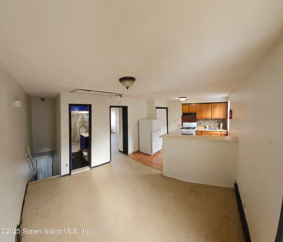 $599,888 | 64 Tompkins Street | Stapleton