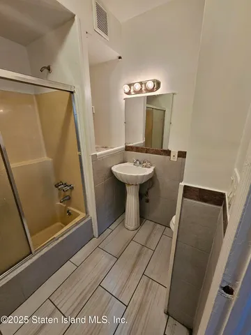 $599,888 | 64 Tompkins Street | Stapleton