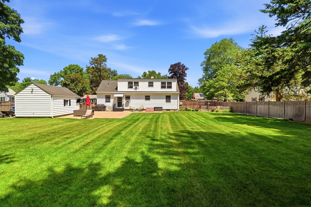 39 Bartels Street Springfield, MA 01128 - Photo 35 of 42