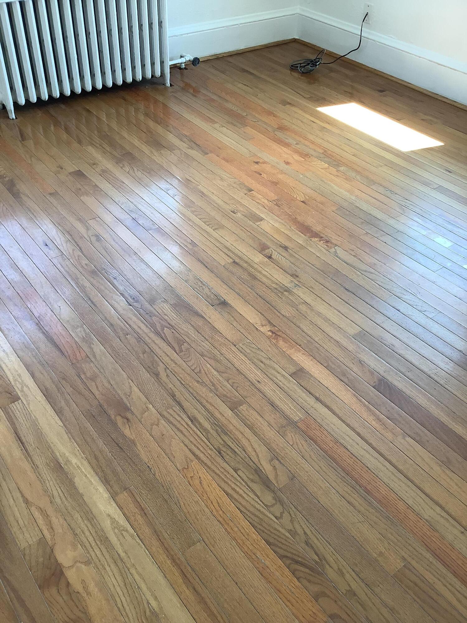 3412 Williamson Road Roanoke, VA 24012 - Photo 10 of 29 IMG_1408