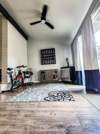 521 Sydnor Avenue Ridgecrest, CA 93555 - Photo 8 of 28 a view of a livingroom with furniture and a rug