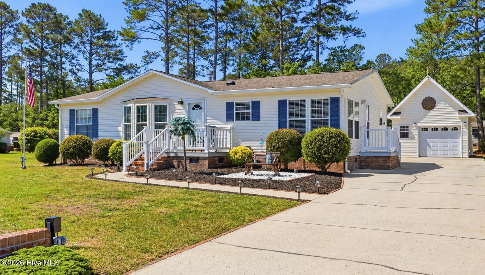 836 Nicholas Drive Southwest Calabash, NC 28467 - Photo 3 of 59 F4D92A0B-806C-4CB0-846F-9C4BD9806363