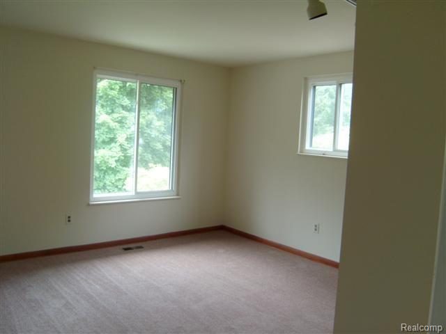 2725 Bullard Road Hartland, MI 48353 - Photo 11 of 15 2725 BDRM1