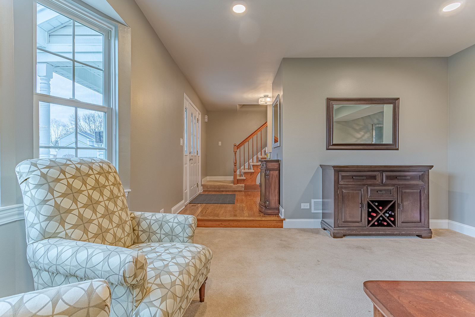 933 Manchester Road Lake Zurich, IL 60047 - Photo 13 of 32