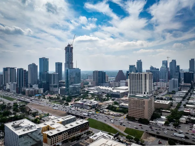 $3,800,000 | 906 East 6th Street, Austin, TX 78702