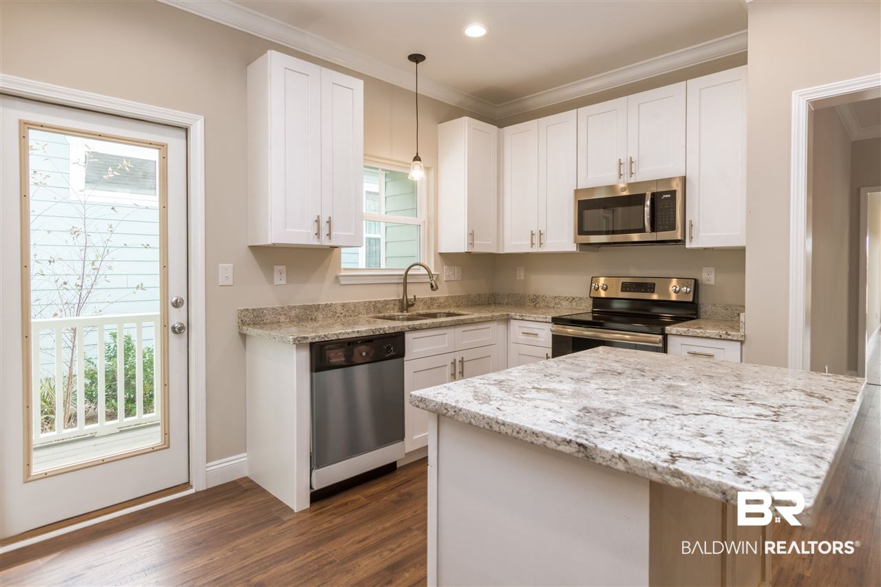1040 Sunnybell Lane Foley, AL 36535 - Photo 7 of 30