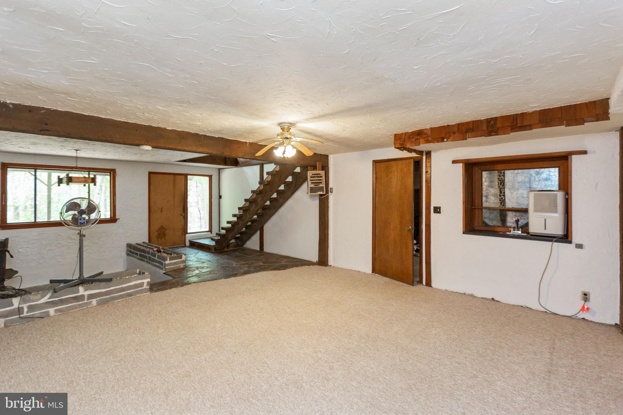 16201 Comus Road Clarksburg, MD 20871 - Photo 23 of 45 Lower level Family room