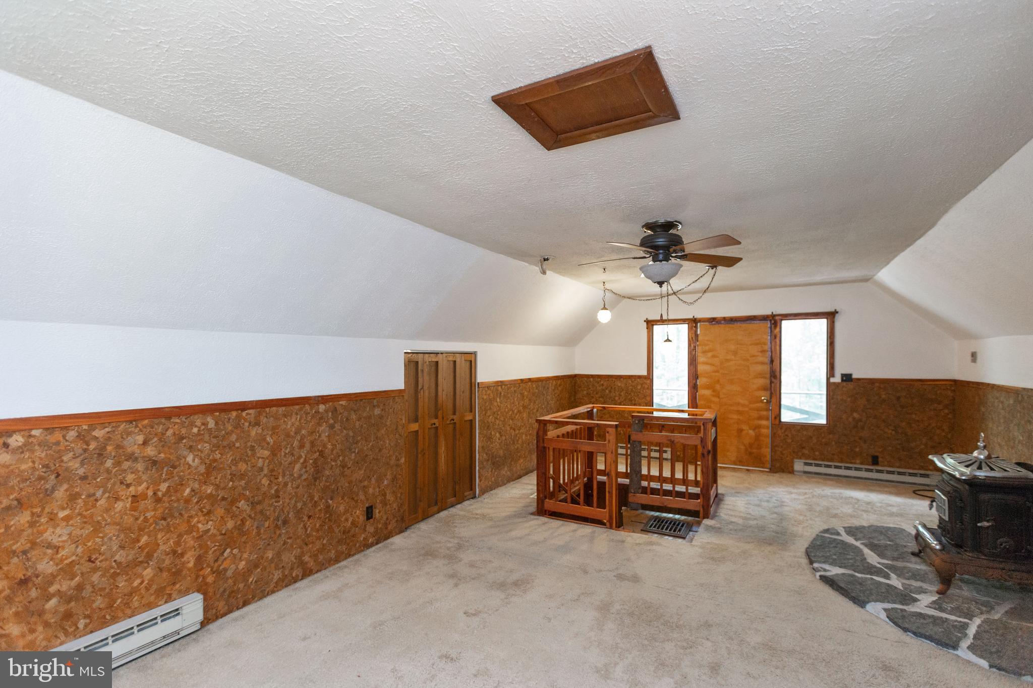 16201 Comus Road Clarksburg, MD 20871 - Photo 31 of 45 Master Bedroom suite on third floor