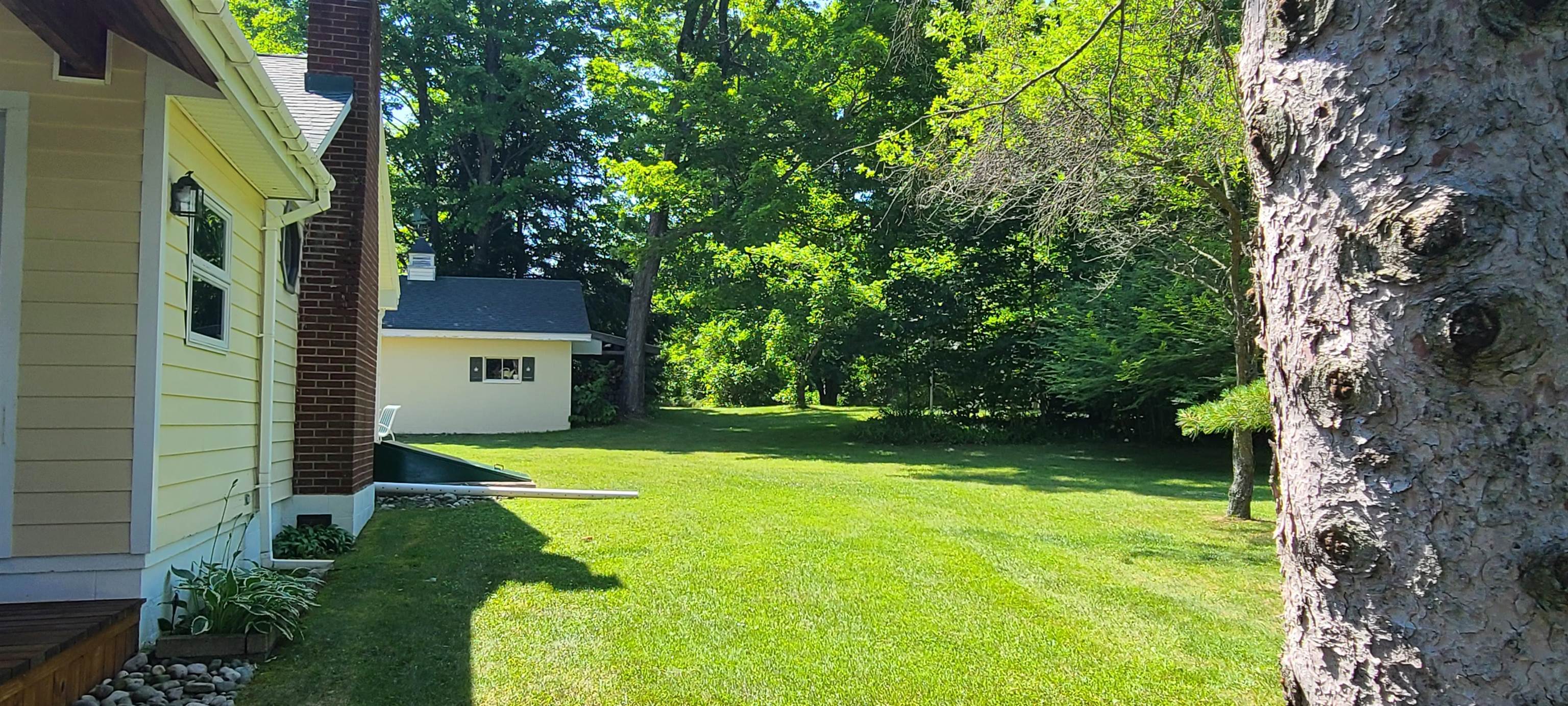 3631 West Cedar Lake Road Greenbush, MI 48738 - Photo 15 of 19