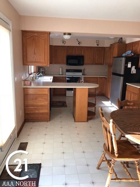 68005 Campground Road Washington, MI 48095 - Photo 17 of 52 31344994-16.JPG