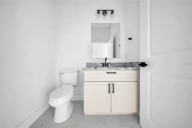 $2,300 | 17135 Southwest 41st Court, Ocala, FL 34473