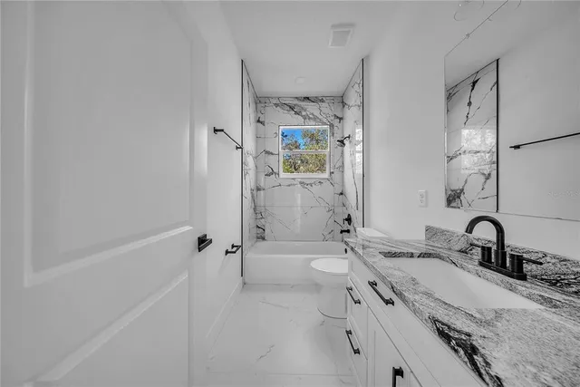 $2,300 | 17135 Southwest 41st Court, Ocala, FL 34473