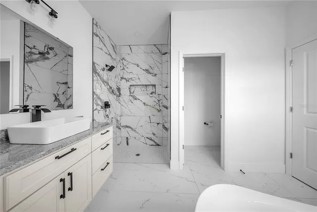 $2,300 | 17135 Southwest 41st Court, Ocala, FL 34473