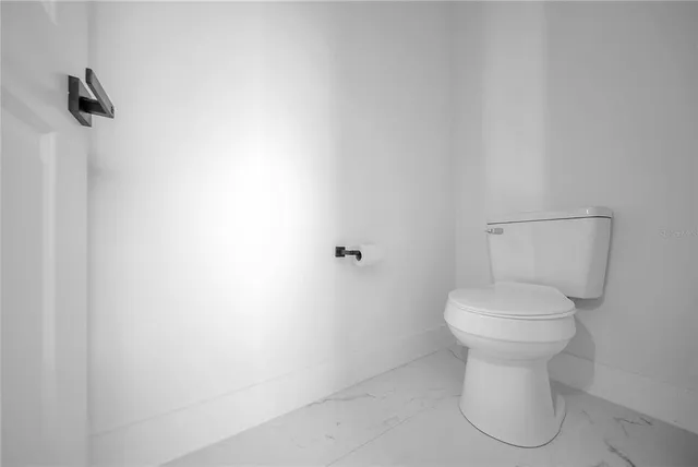 $2,300 | 17135 Southwest 41st Court, Ocala, FL 34473