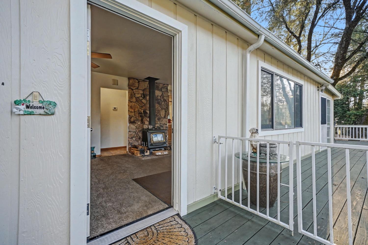 17630 Ridge Road Pine Grove, CA 95665 - Photo 10 of 80