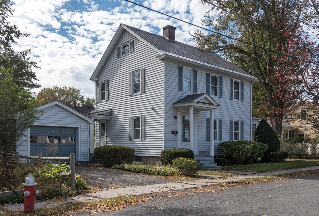 17 Fairview Avenue Northampton, MA 01060 - Photo 1 of 19