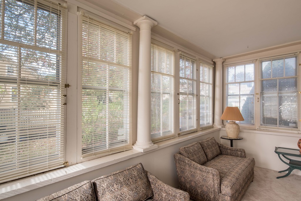 17 Fairview Avenue Northampton, MA 01060 - Photo 10 of 19