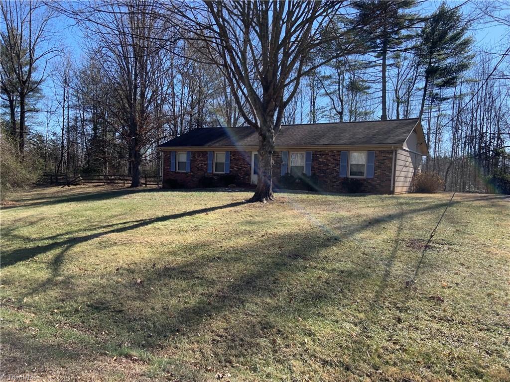 556 Smith Ridgecrest Road North Wilkesboro, NC 28659 - Photo 1 of 21 Gallery Image 1