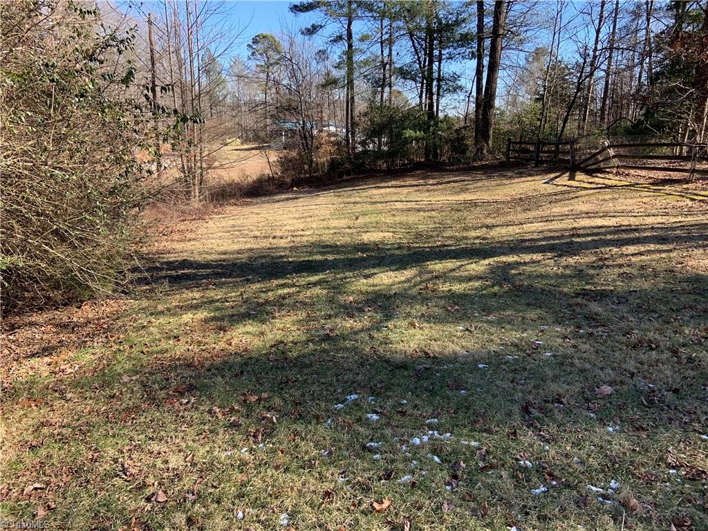 556 Smith Ridgecrest Road North Wilkesboro, NC 28659 - Photo 4 of 21 Gallery Image 4