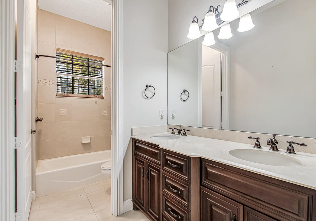 16684 62nd Road North The Acreage, FL 33470 - Photo 43 of 67 43