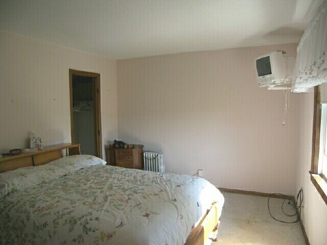 12374 North Kern Road, Unit WEST Syracuse, IN 46567 - Photo 16 of 25 Gallery Image 16