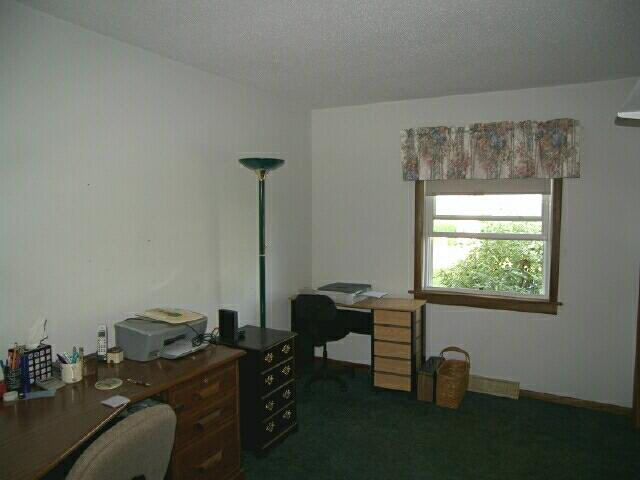 12374 North Kern Road, Unit WEST Syracuse, IN 46567 - Photo 19 of 25 Gallery Image 19