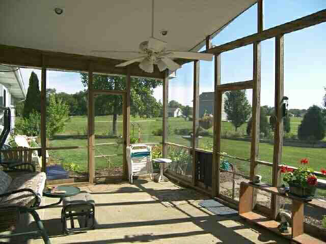 12374 North Kern Road, Unit WEST Syracuse, IN 46567 - Photo 22 of 25 Gallery Image 22