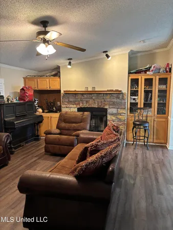 $368,000 | 205 Jake Barnes Road, Mendenhall, MS 39114