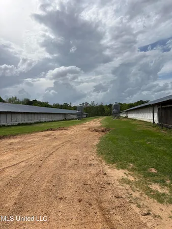 $368,000 | 205 Jake Barnes Road, Mendenhall, MS 39114