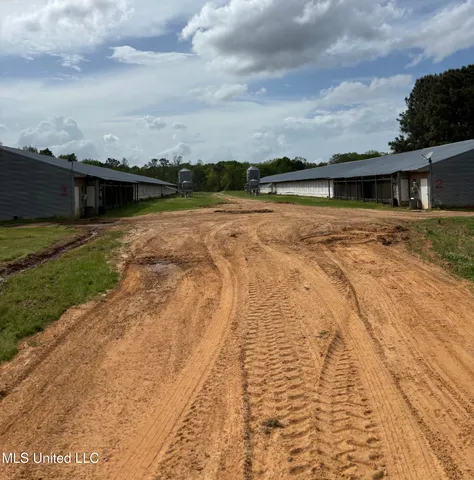 $368,000 | 205 Jake Barnes Road, Mendenhall, MS 39114