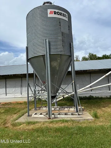 $368,000 | 205 Jake Barnes Road, Mendenhall, MS 39114