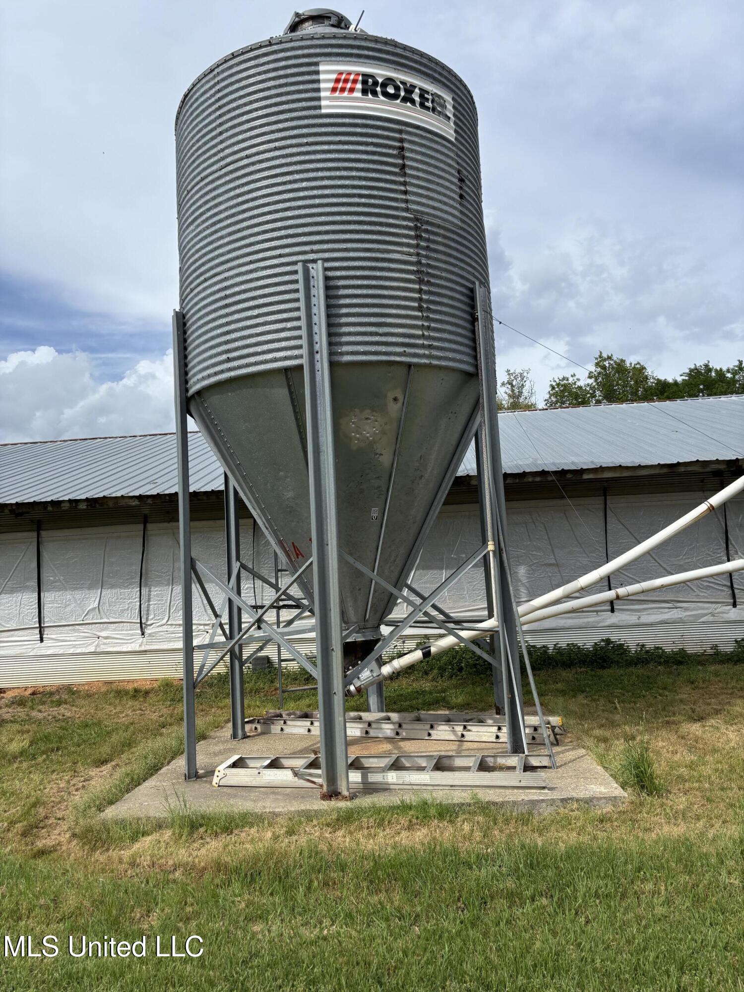 205 Jake Barnes Road Mendenhall, MS 39114 - Photo 9 of 42 IMG_0930