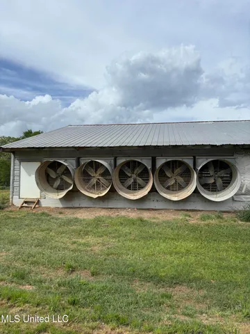 $368,000 | 205 Jake Barnes Road, Mendenhall, MS 39114