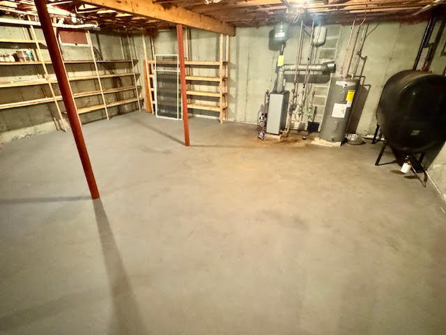 111 Evergreen Drive, Unit 111 Waterville, ME 04901 - Photo 32 of 40 Unfinished space