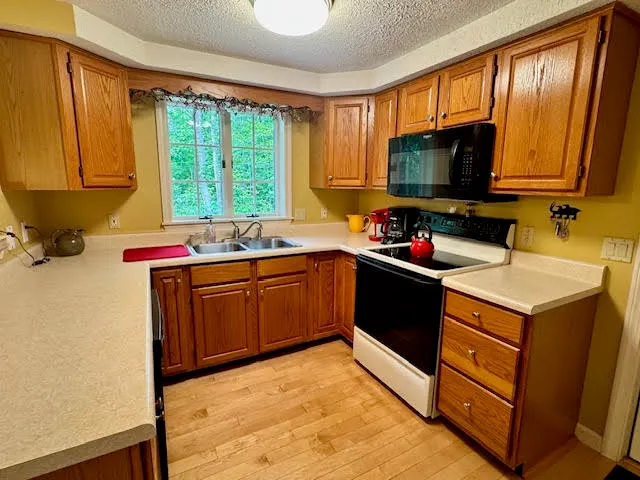 $285,000 | 111 Evergreen Drive, Unit 111, Waterville, ME 04901