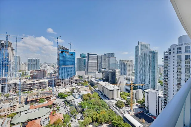 $4,000 | 1100 South Miami Avenue, Unit 3107, Miami, FL 33130