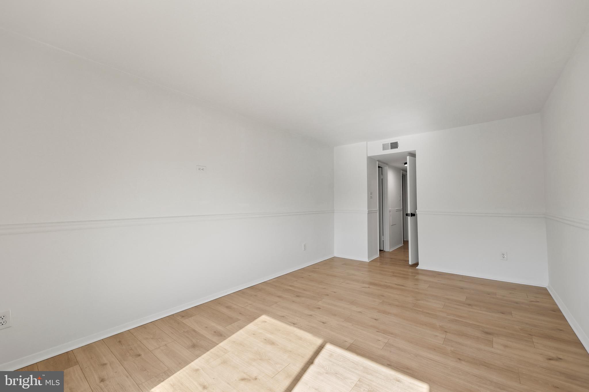 2903 Charing Cross Road, Unit 5 Falls Church, VA 22042 - Photo 13 of 38 Gallery Image 13