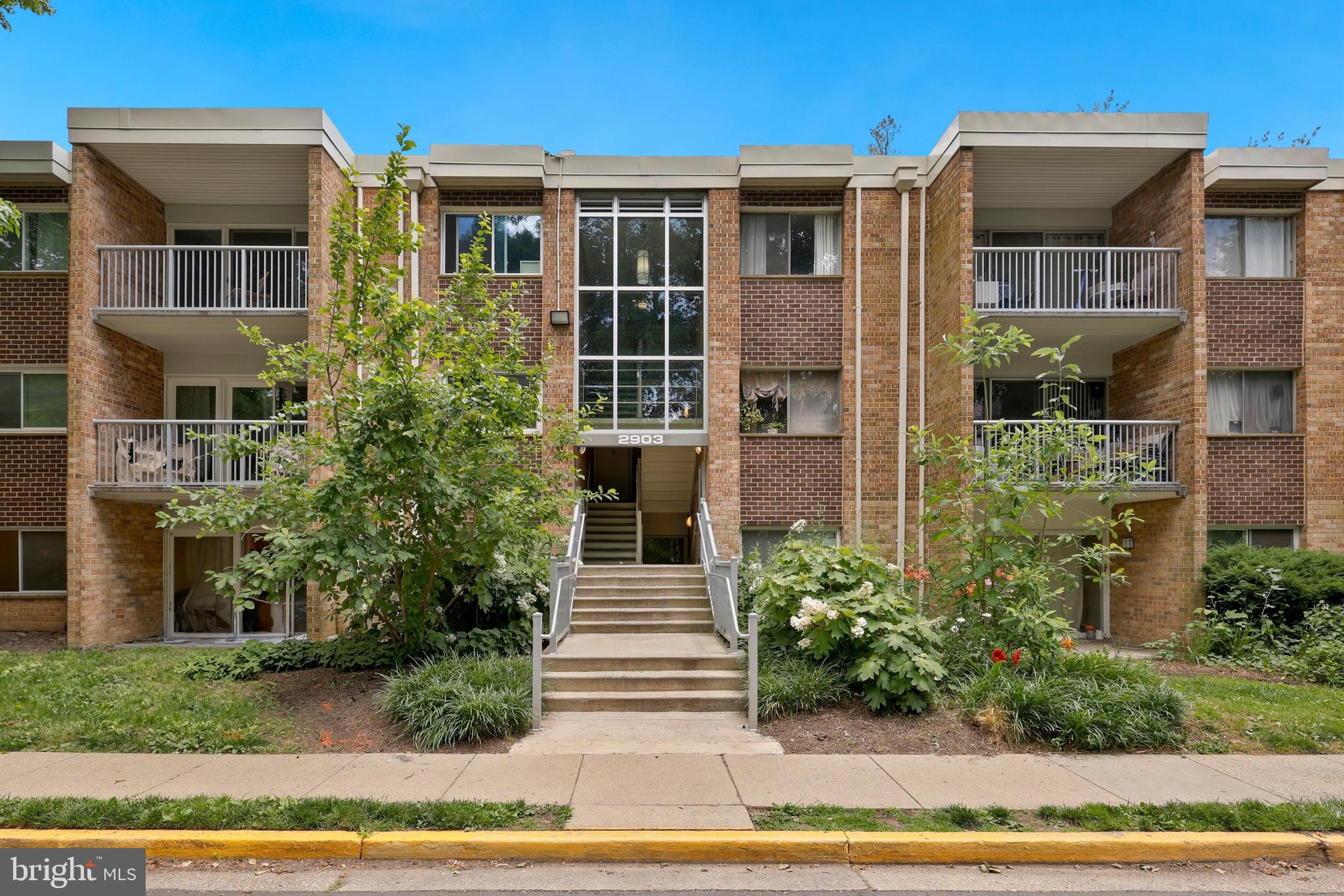 2903 Charing Cross Road, Unit 5 Falls Church, VA 22042 - Photo 2 of 38 Gallery Image 2