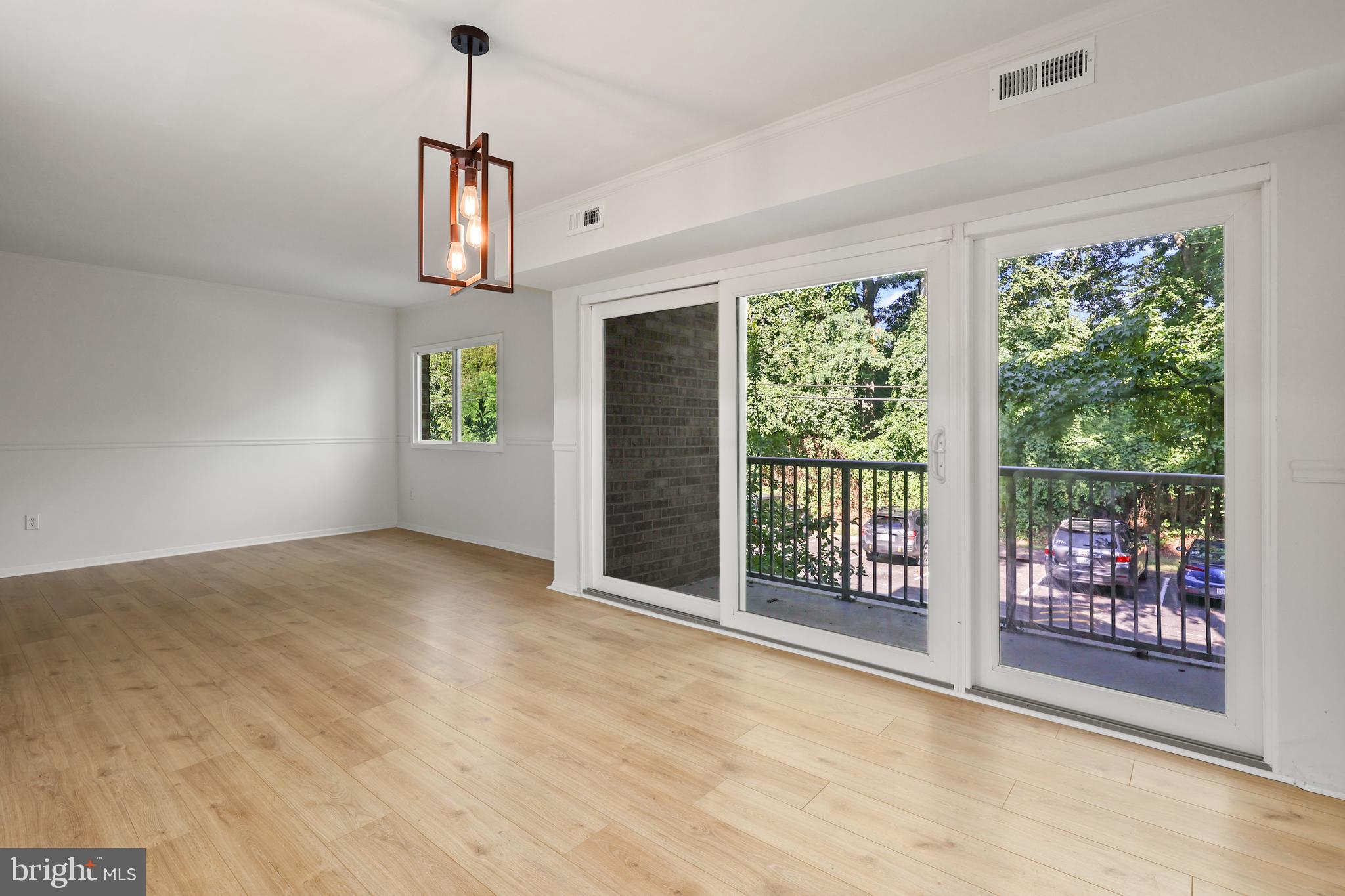 2903 Charing Cross Road, Unit 5 Falls Church, VA 22042 - Photo 7 of 38 Gallery Image 7