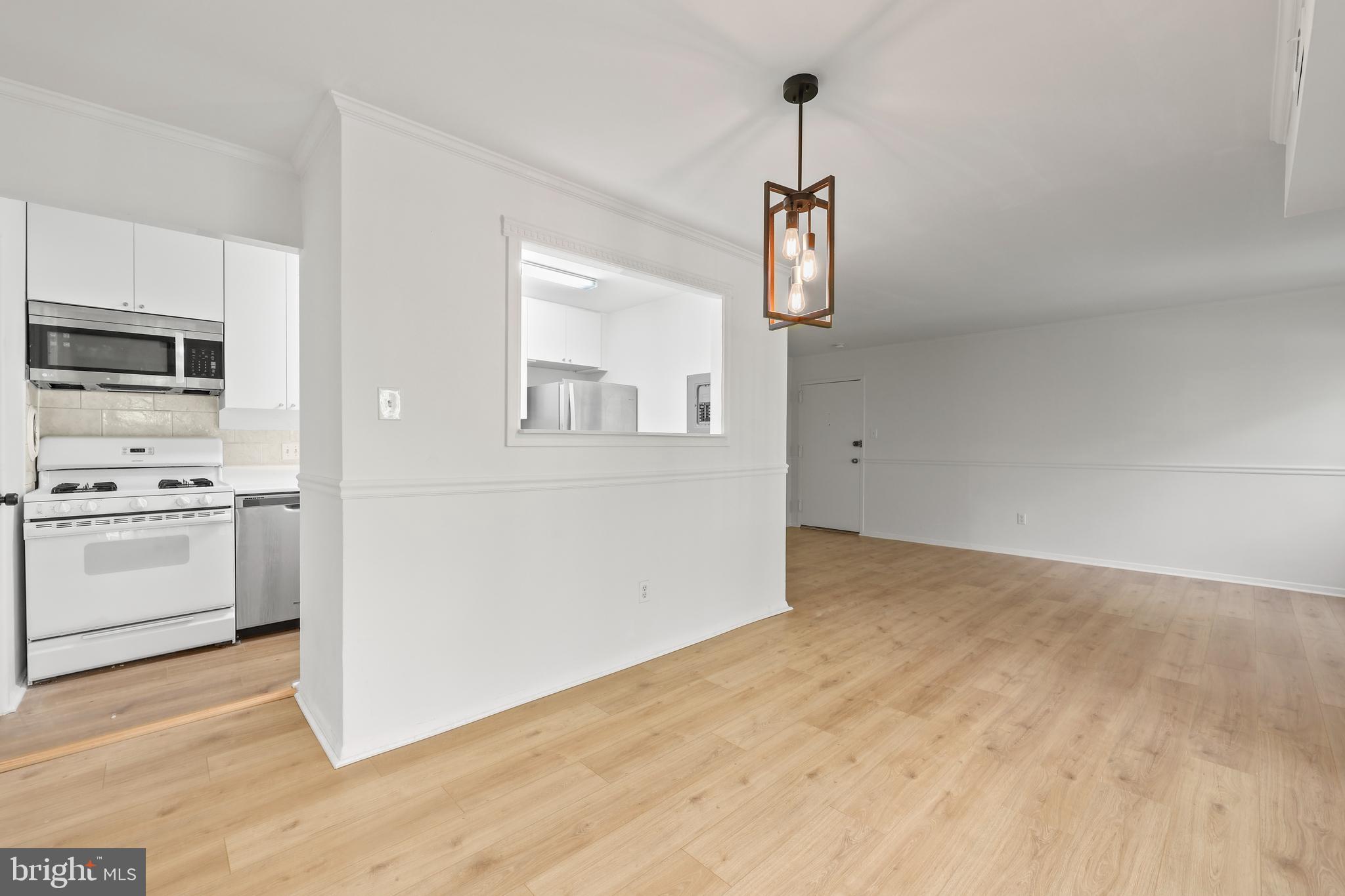2903 Charing Cross Road, Unit 5 Falls Church, VA 22042 - Photo 8 of 38 Gallery Image 8
