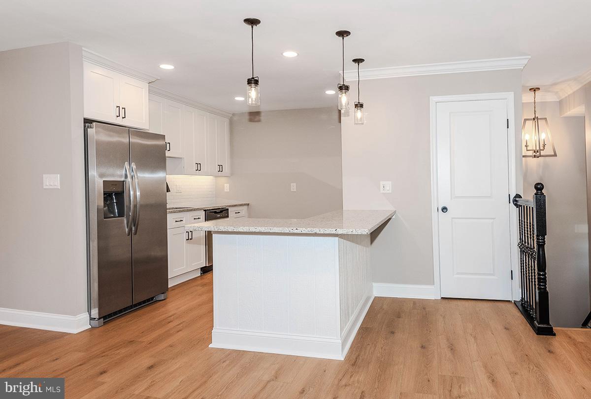 7730 Middlegate Court Pasadena, MD 21122 - Photo 12 of 51