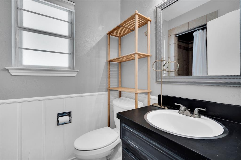 202 Vanderbilt Lane Waxahachie, TX 75165 - Photo 24 of 39