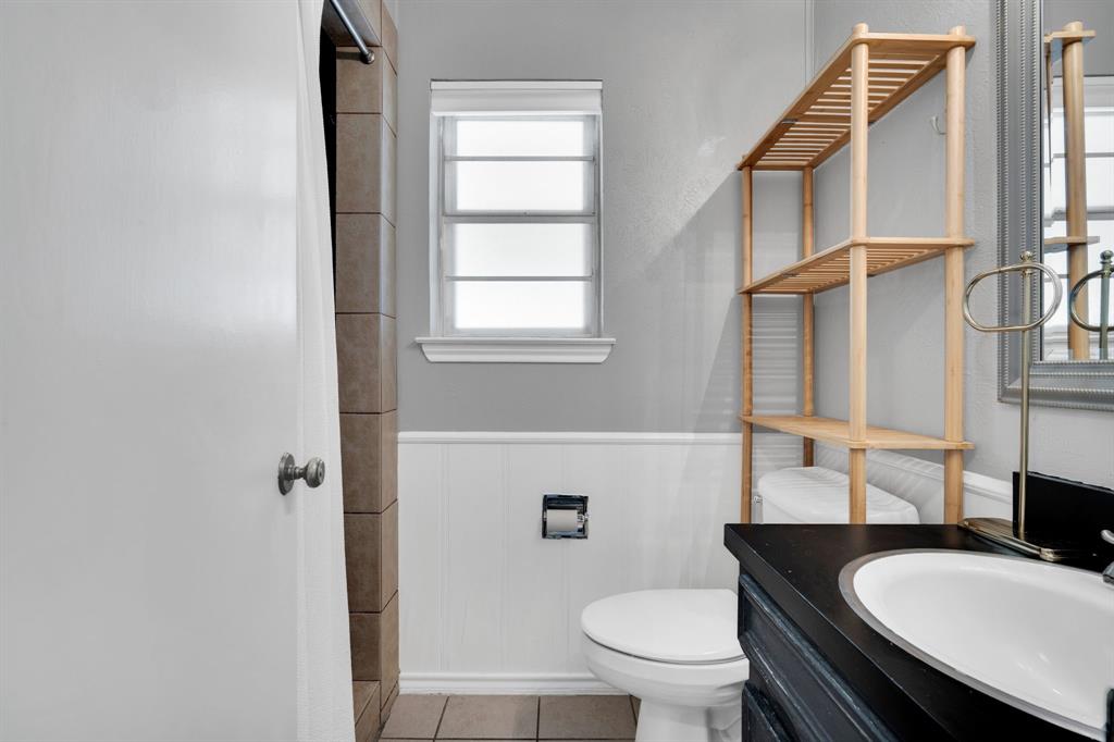 202 Vanderbilt Lane Waxahachie, TX 75165 - Photo 25 of 39