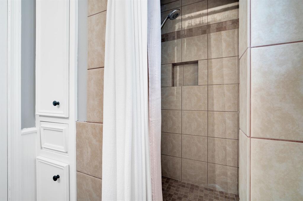 202 Vanderbilt Lane Waxahachie, TX 75165 - Photo 26 of 39