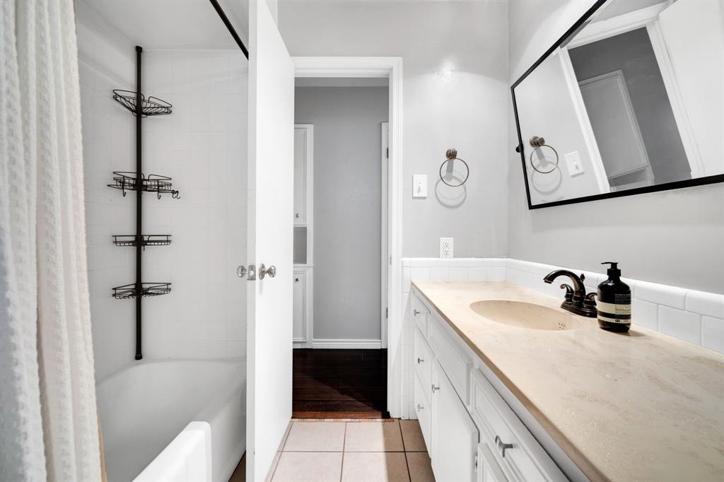 202 Vanderbilt Lane Waxahachie, TX 75165 - Photo 29 of 39