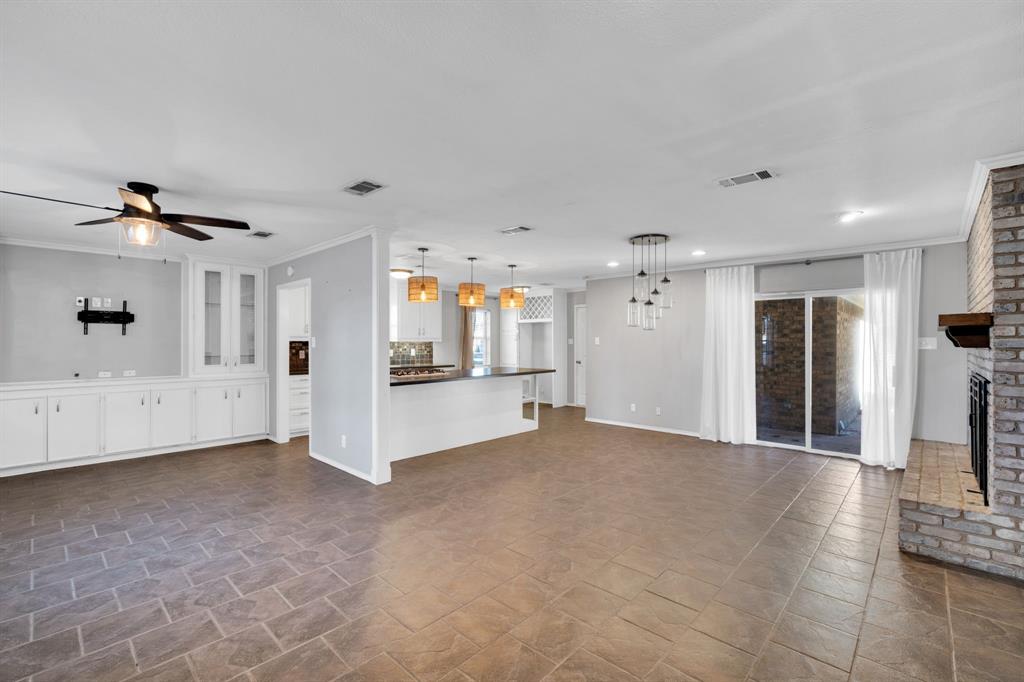 202 Vanderbilt Lane Waxahachie, TX 75165 - Photo 10 of 39