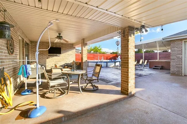 $5,888 | 6900 Royal Street, Arabi, LA 70032