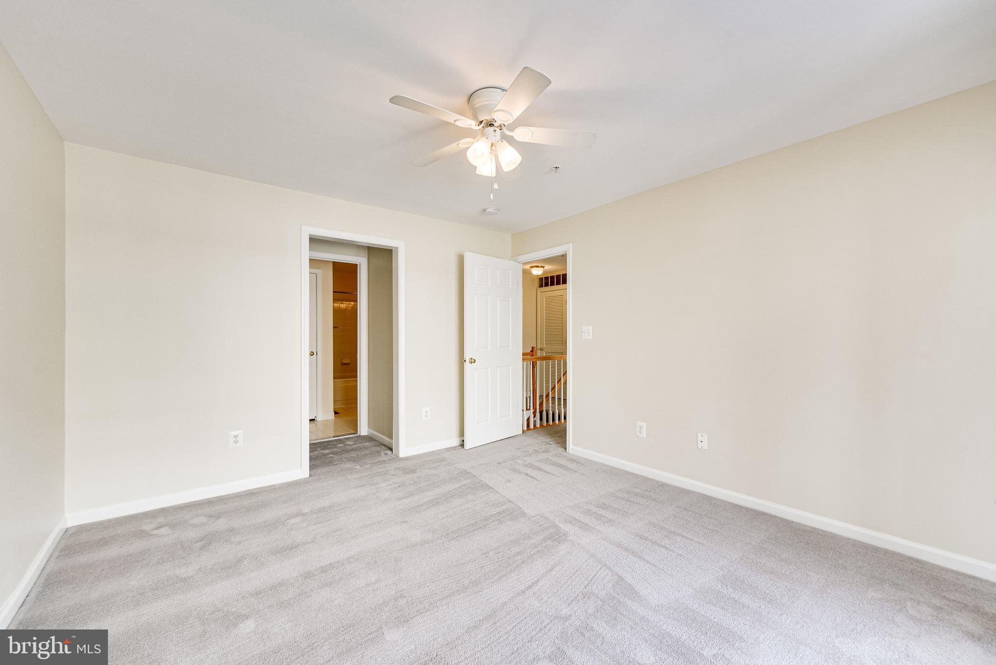12097 Trumbull Way, Unit 20971 Reston, VA 20190 - Photo 17 of 48 Gallery Image 17